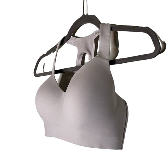 Chantelle Gray Sports Bra - Picture 5 of 11